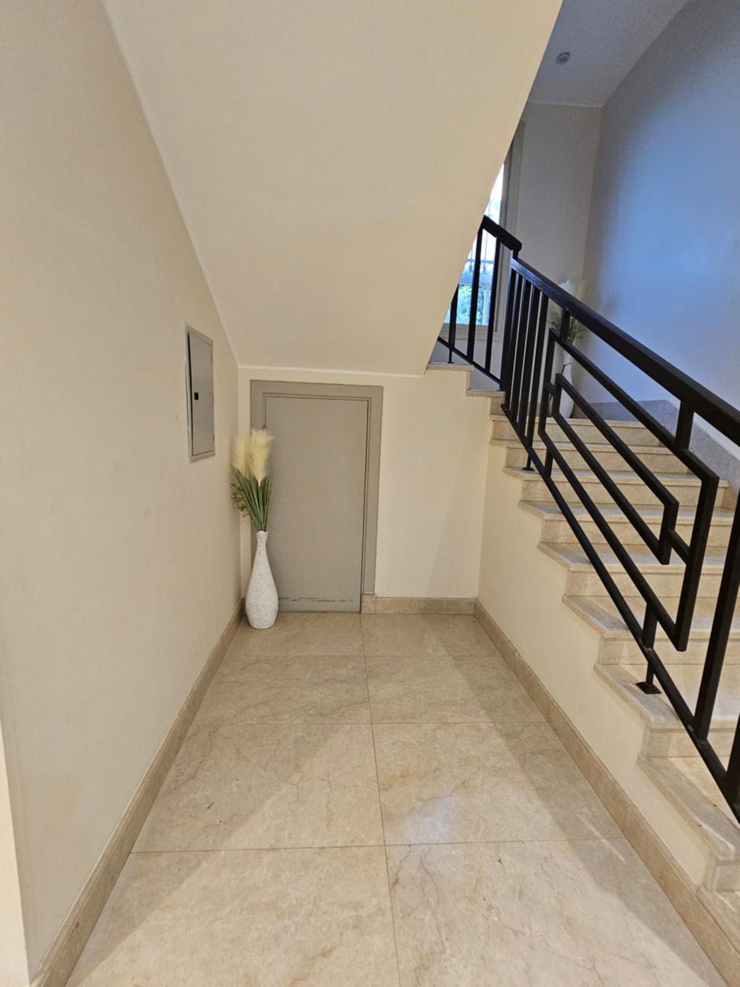 Luxury With Swimming Pool Villa Cairo