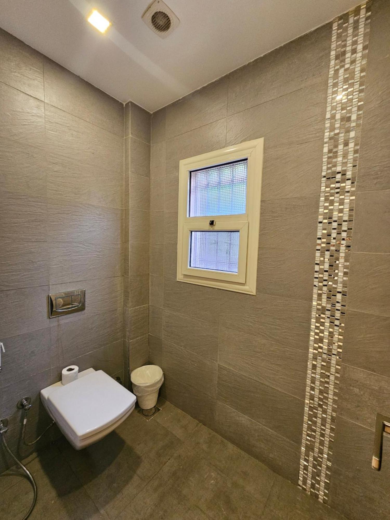 Luxury With Swimming Pool Cairo